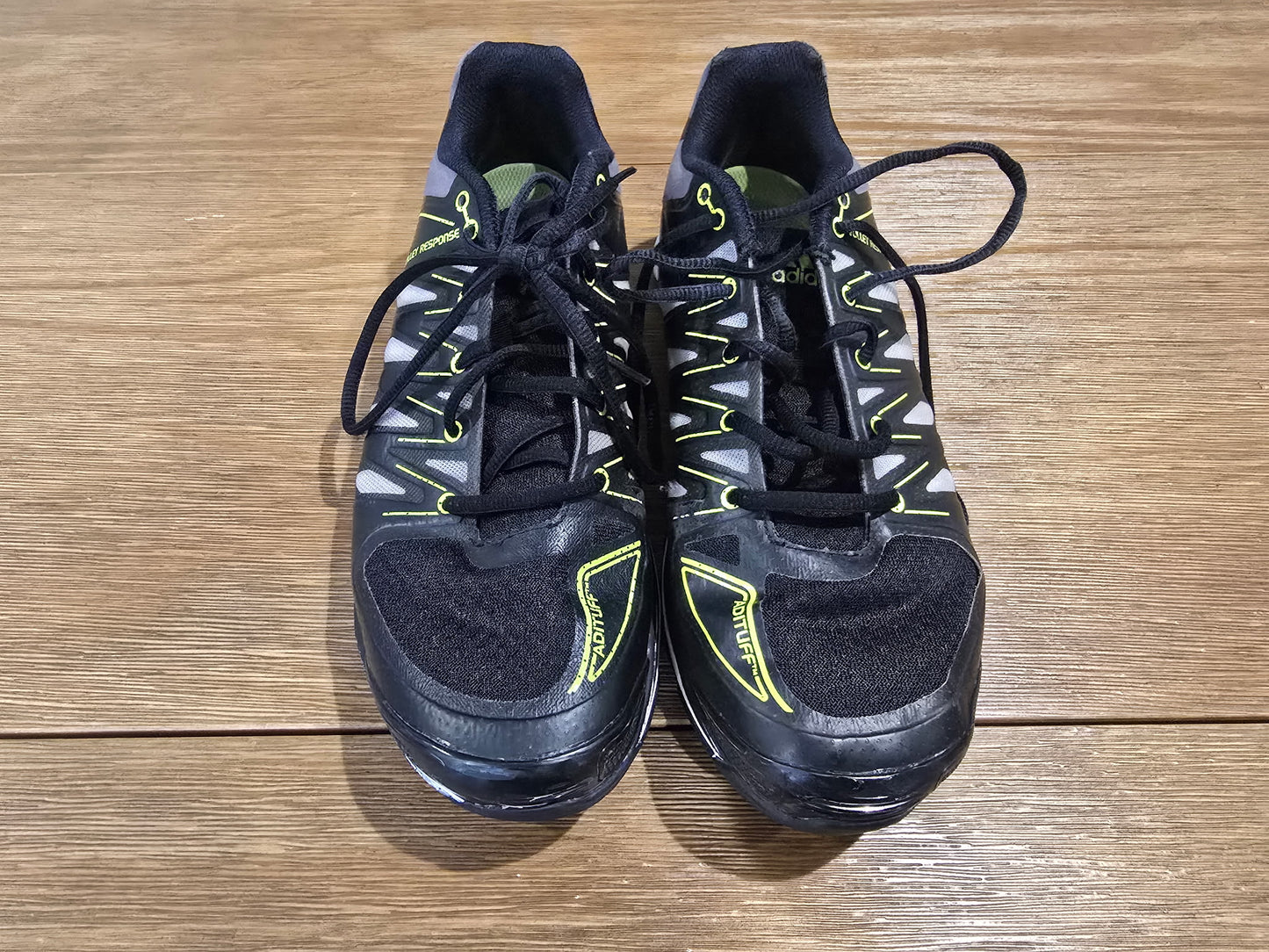 Adidas Volley Response Boost Men's Size 9.5 Black Neon AF5235 Court Shoes Flaw
