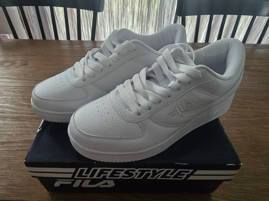 FILA women's A-Low White Leather Sneakers size 9