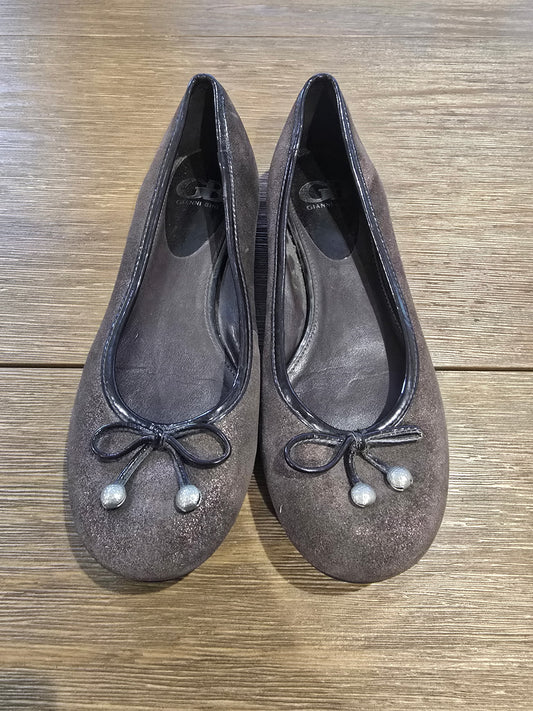 Gianni Bini Metallic Gray/Silver Flurry Flats