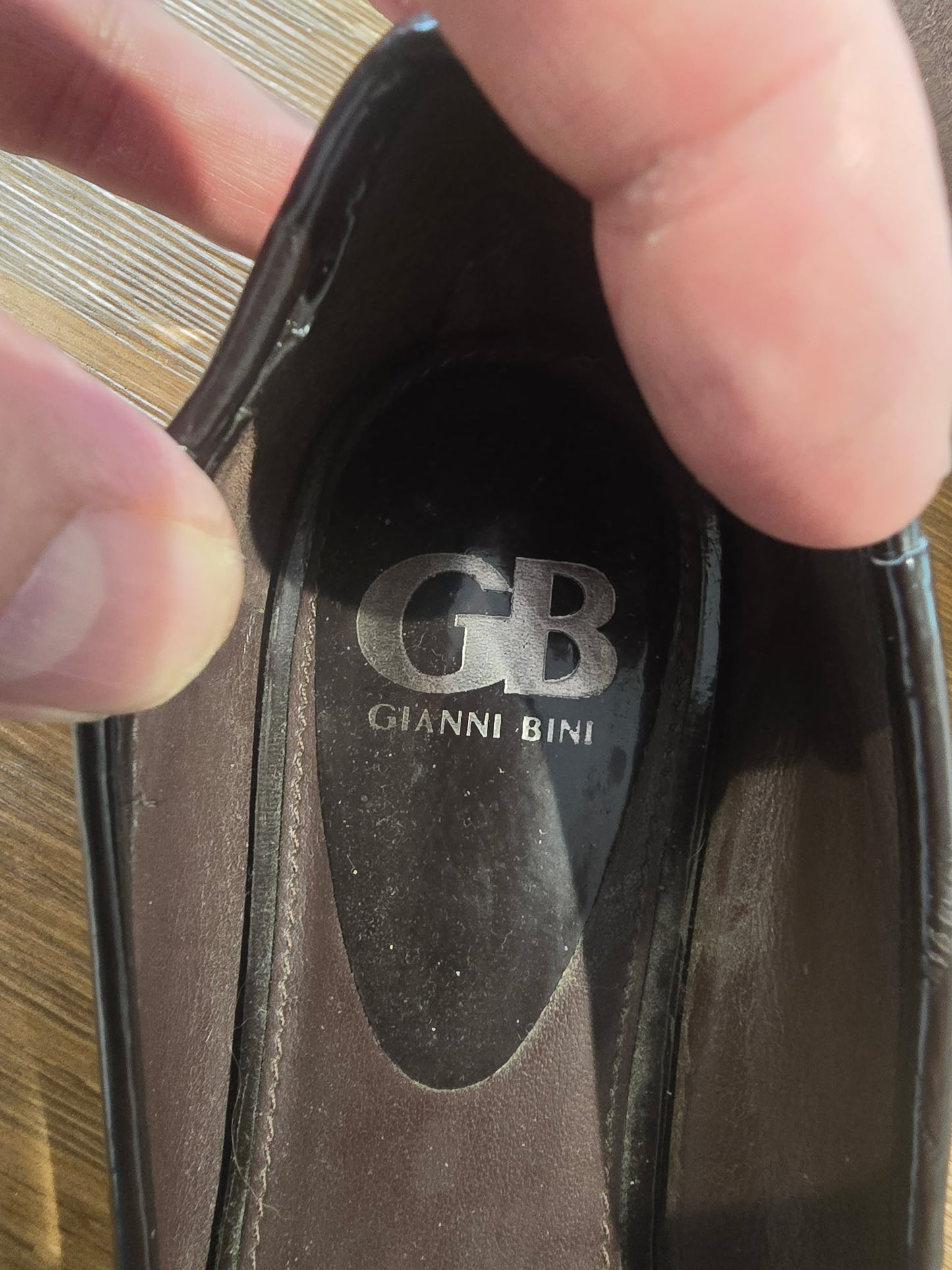 Gianni Bini Metallic Gray/Silver Flurry Flats