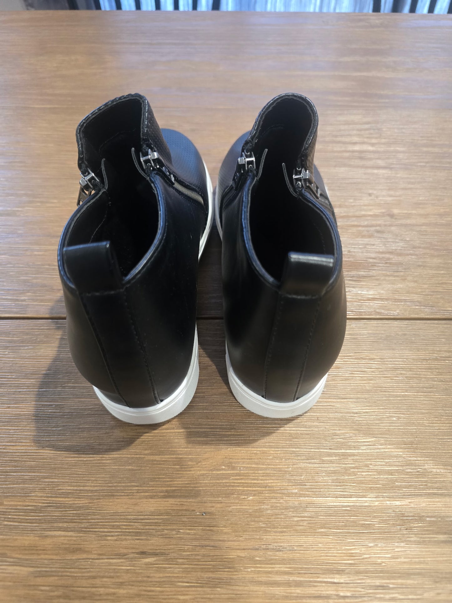 Time and Tru Women's Size 9 Black Perforated Hidden Wedge Sneaker Booties Zipper