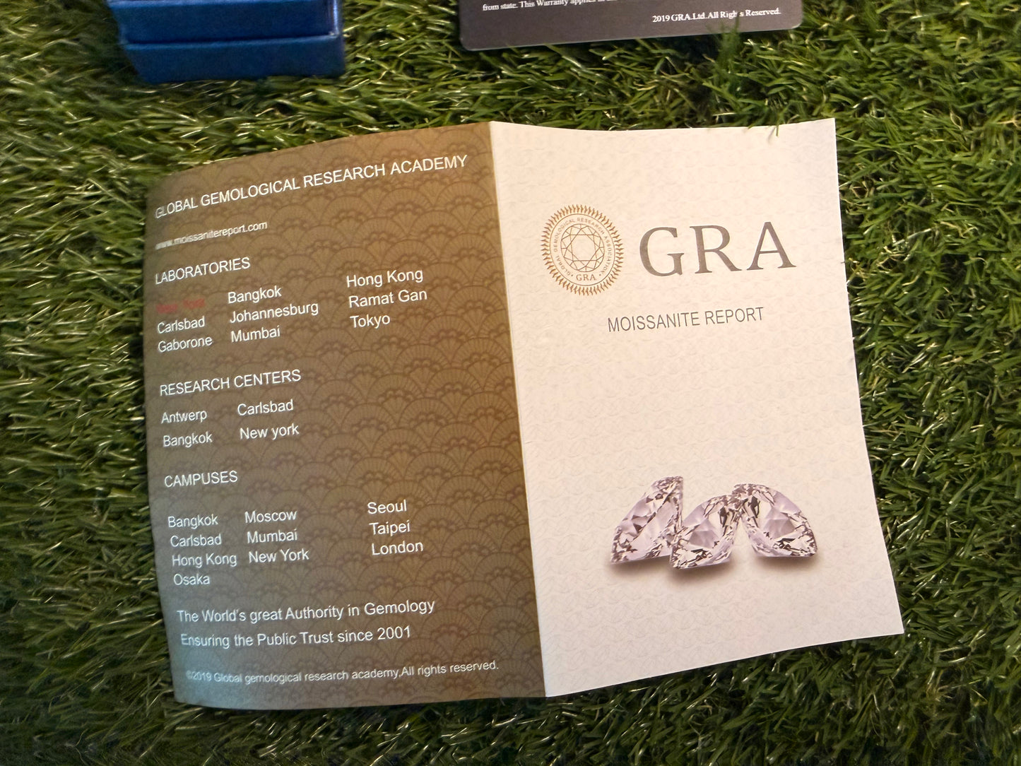 2.0 CT Round Brilliant Moissanite Engagement Ring – GRA Certified (D / VVS1) | Diamond Tester Passed