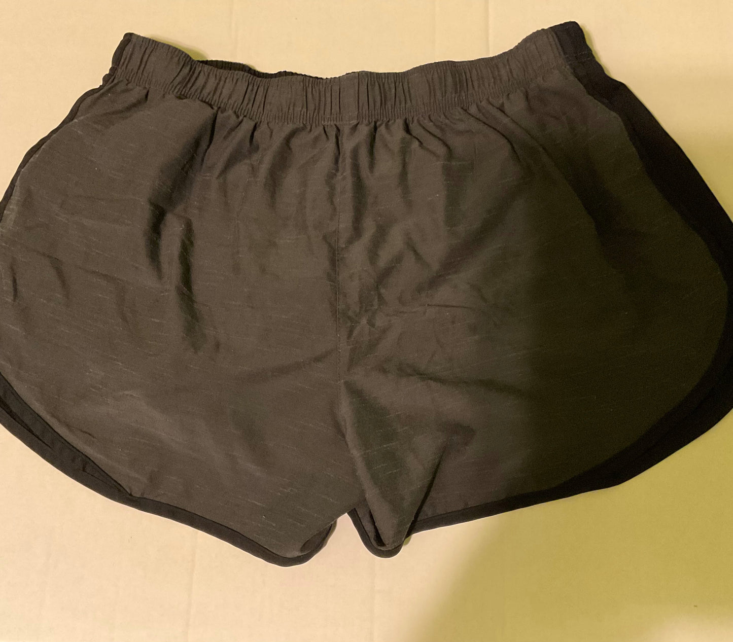Nike Women's Dark Gray Athletic Shorts XL