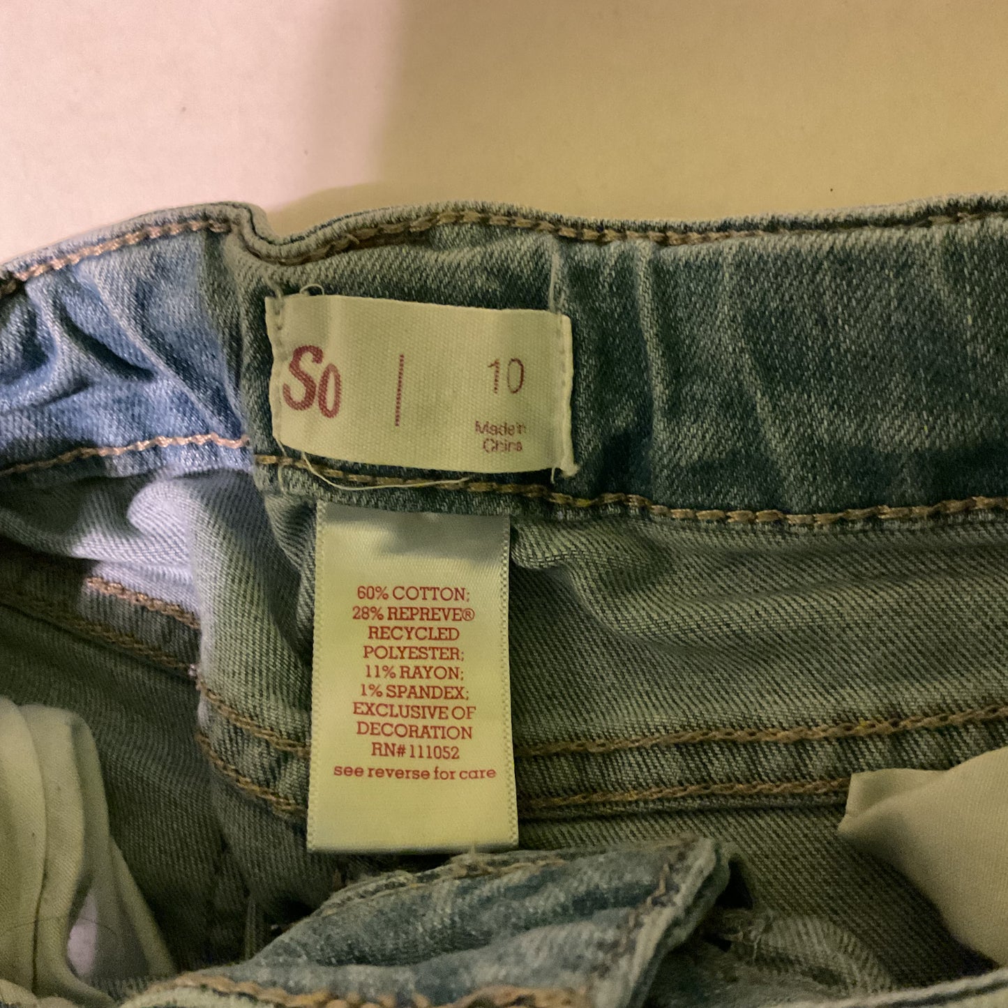 SO Girls Jeans Size 10 Light Wash Floral Lace Patch Distressed Knees