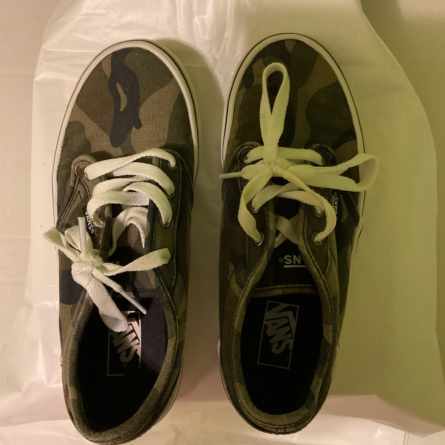Vans Youth Camo Sneakers Size 3.5 | Low-Top Skate Shoes