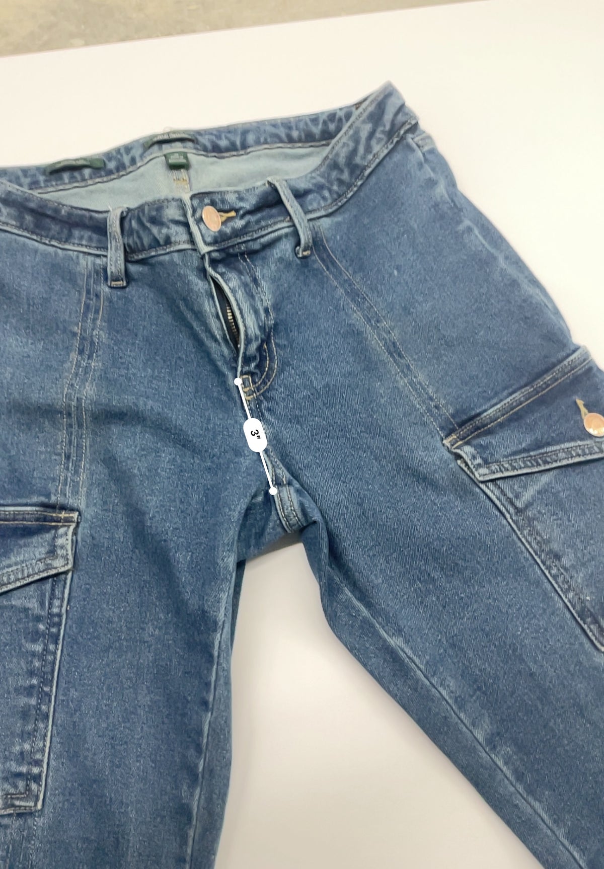 Wild Fable Low Rise Flare Cargo Jeans Size 12 Medium Wash Denim Y2K Flap Pocket