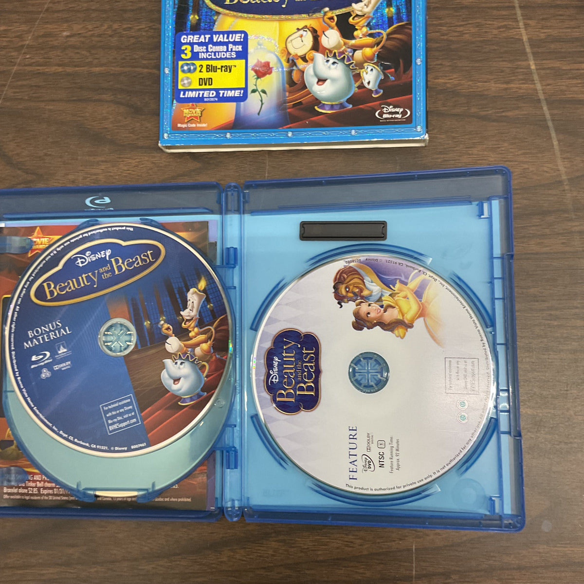 Disney’s Beauty and the Beast – Diamond Edition (3-Disc Combo Pack)