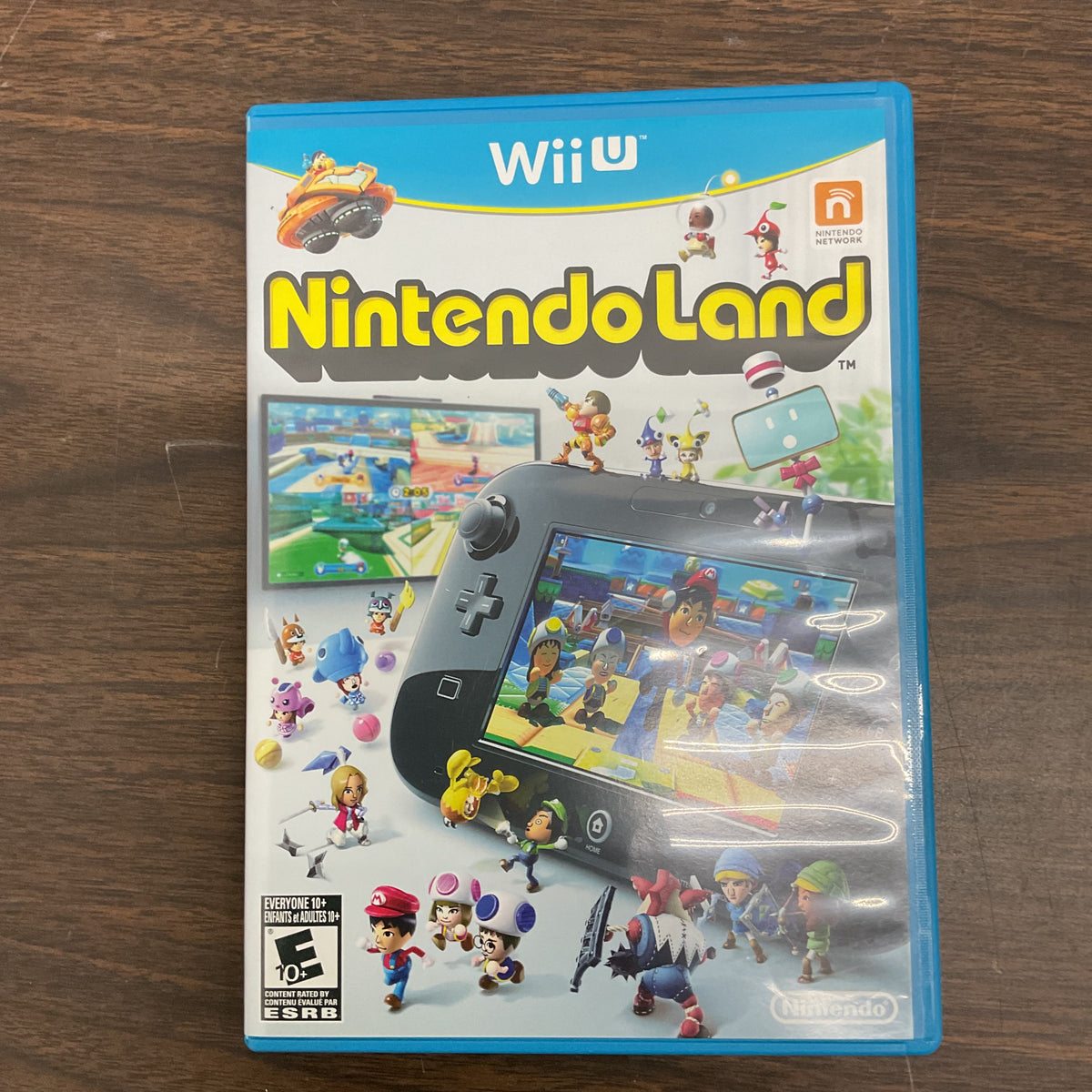 Nintendo Land (Wii U) - Complete CIB with Manual & Inserts