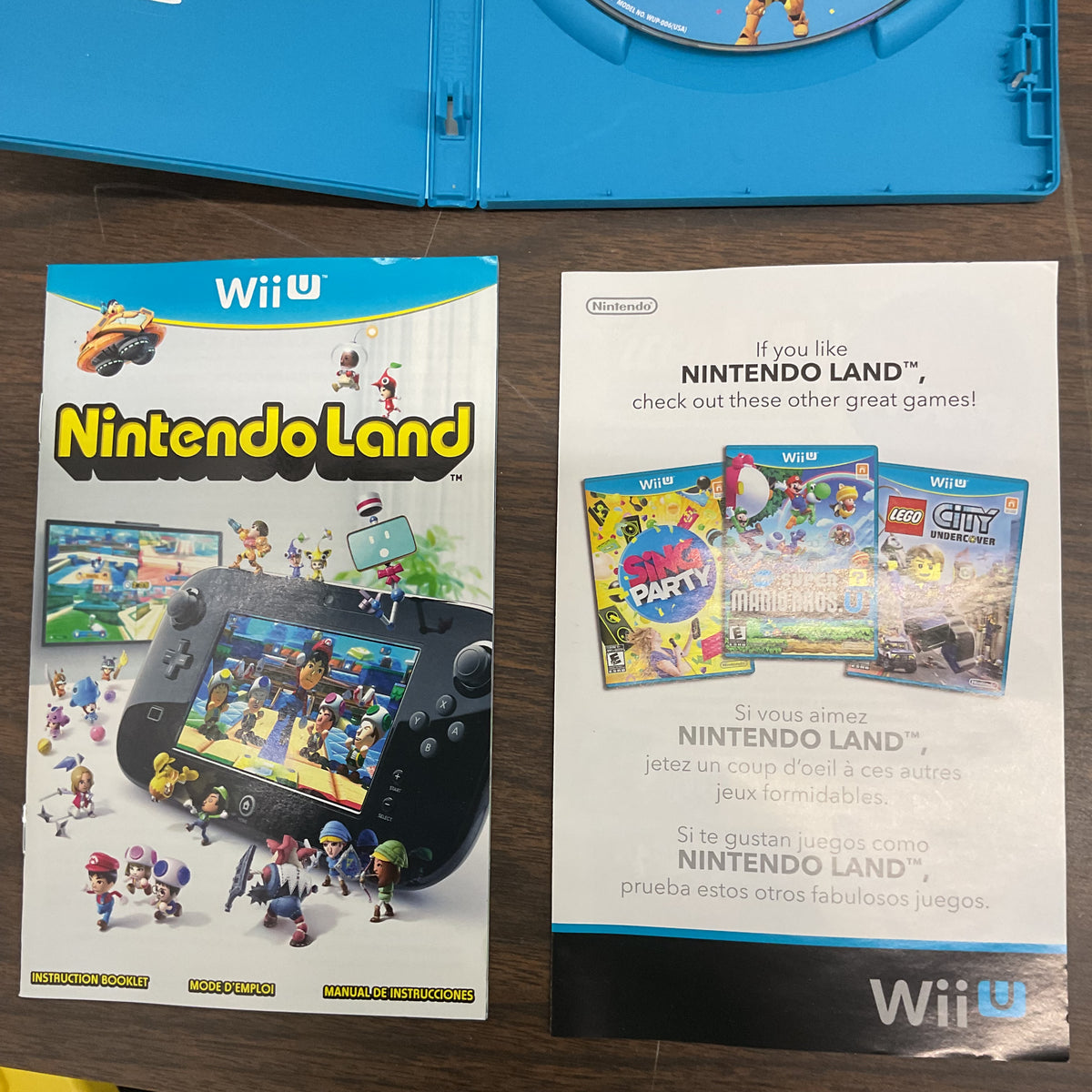 Nintendo Land (Wii U) - Complete CIB with Manual & Inserts