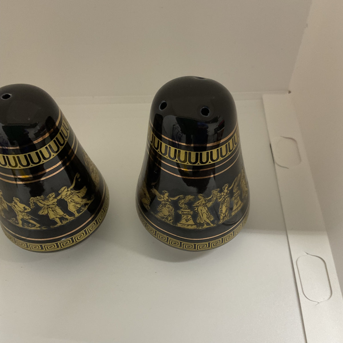 Vintage Ceramic Salt & Pepper Shakers