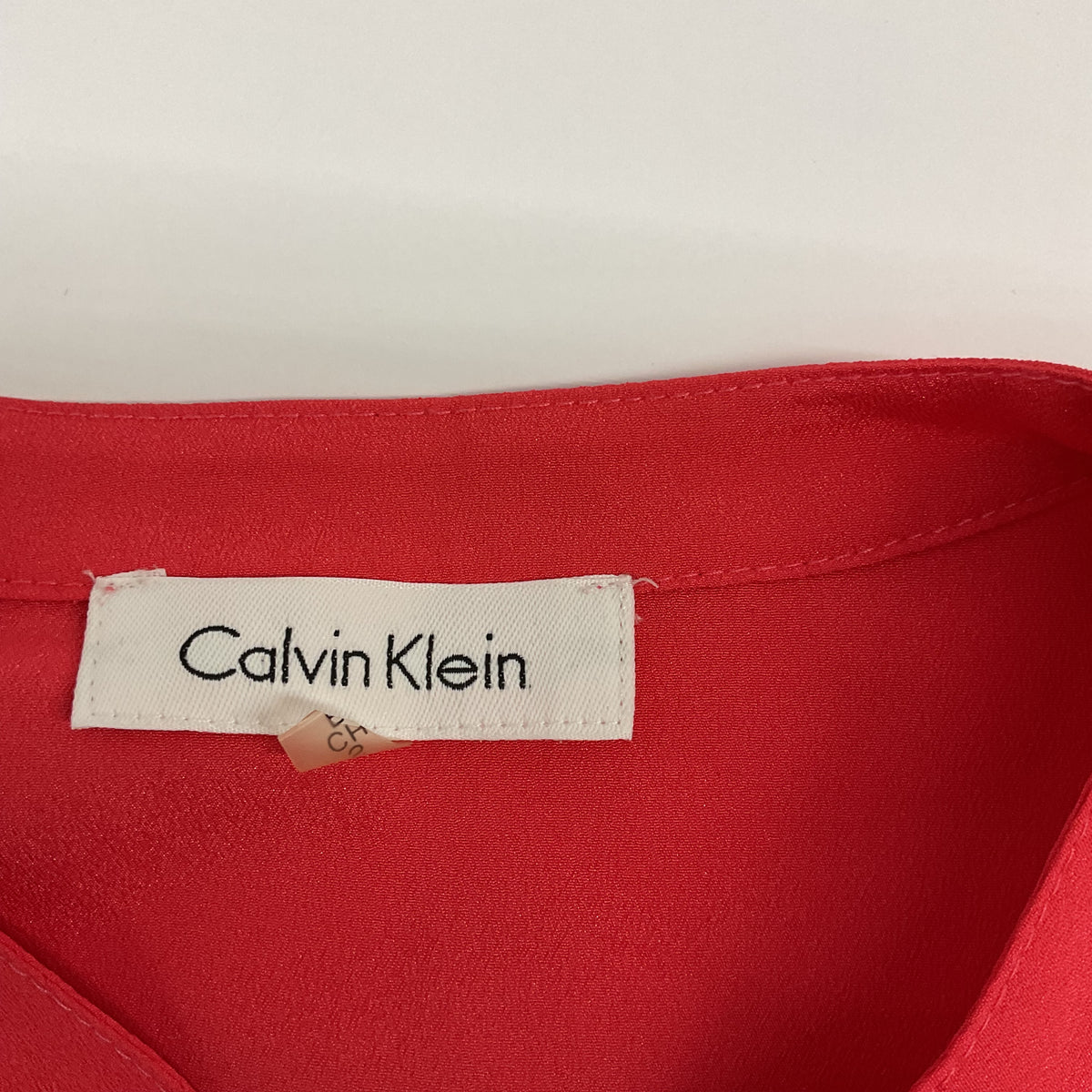 Calvin Klein Women's Size Small Red Roll-Tab Sleeve Gold Hardware Utility Blouse