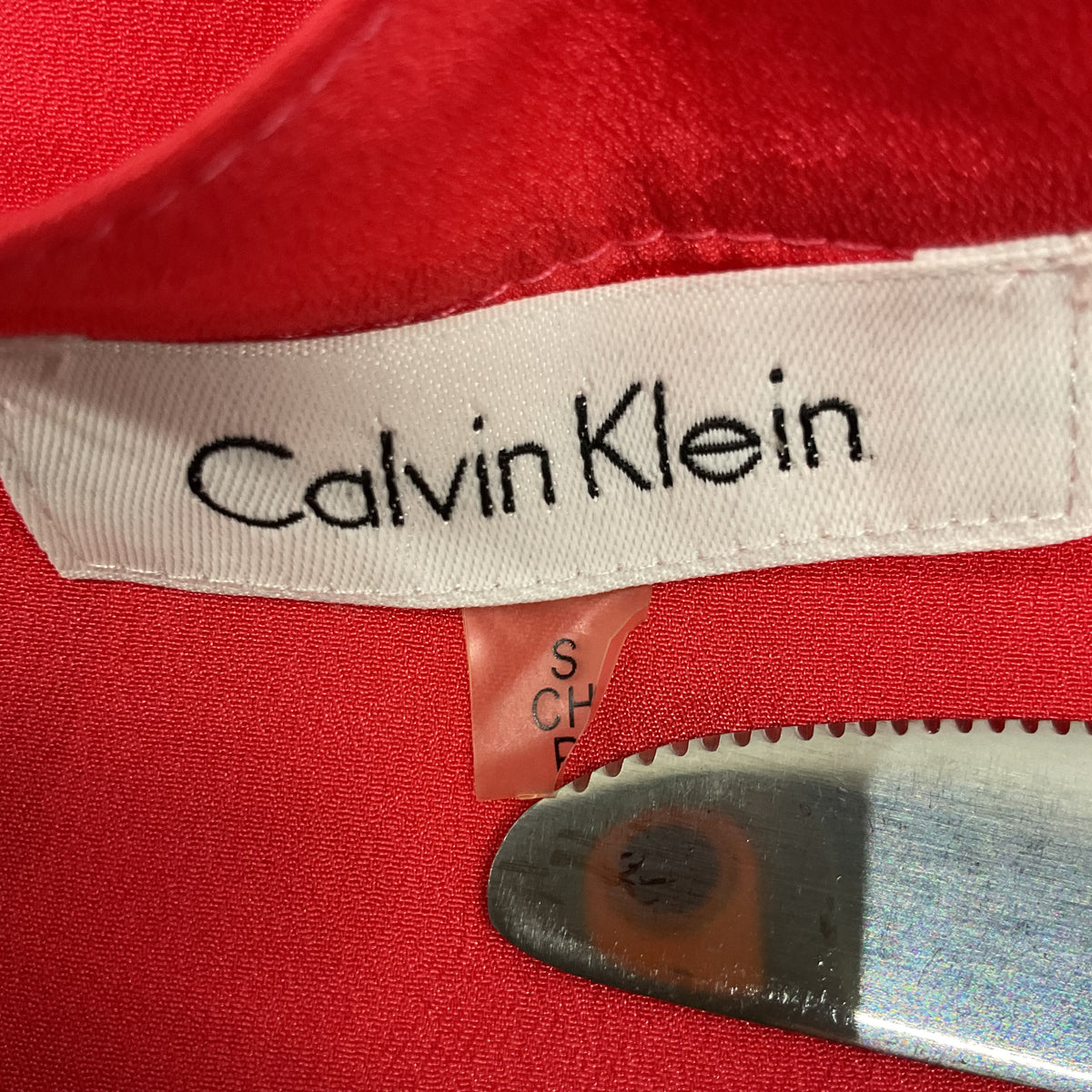 Calvin Klein Women's Size Small Red Roll-Tab Sleeve Gold Hardware Utility Blouse