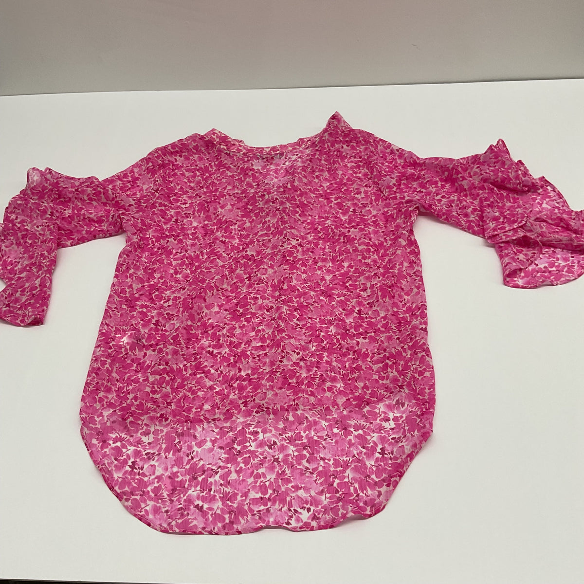 Vince Camuto Floral Pintuck Ruffle-Sleeve Blouse XS