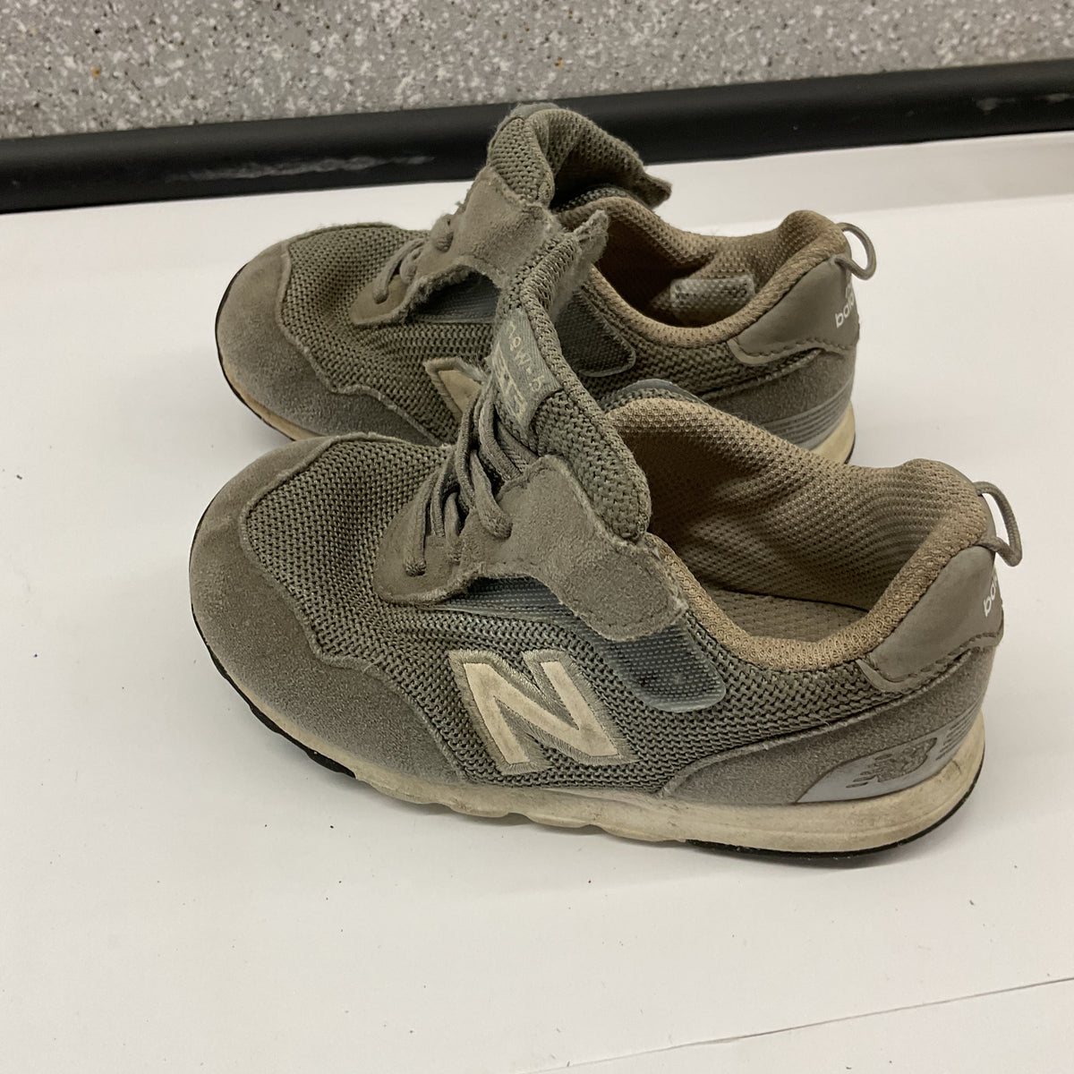New Balance 515 Infant / Toddler Hook-and-Loop Sneakers