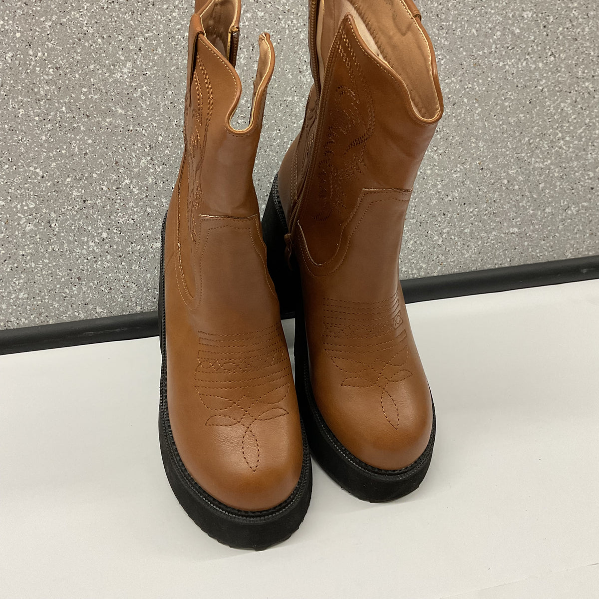 Western / Cowboy-inspired platform ankle boots