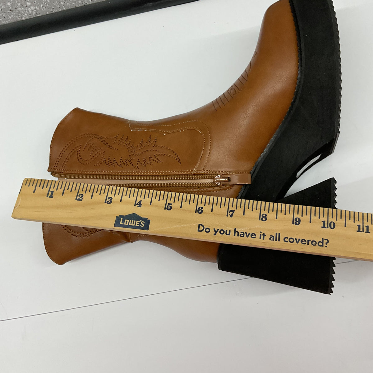 Western / Cowboy-inspired platform ankle boots
