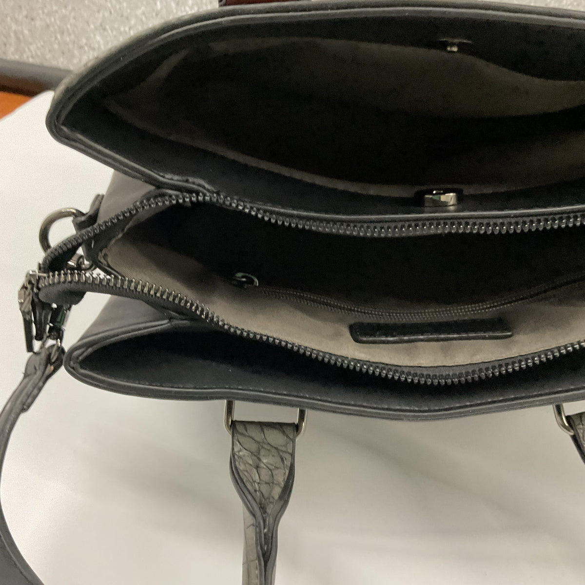 Adrienne Vittadini Faux Crocodile & Leather Satchel / Crossbody Bag