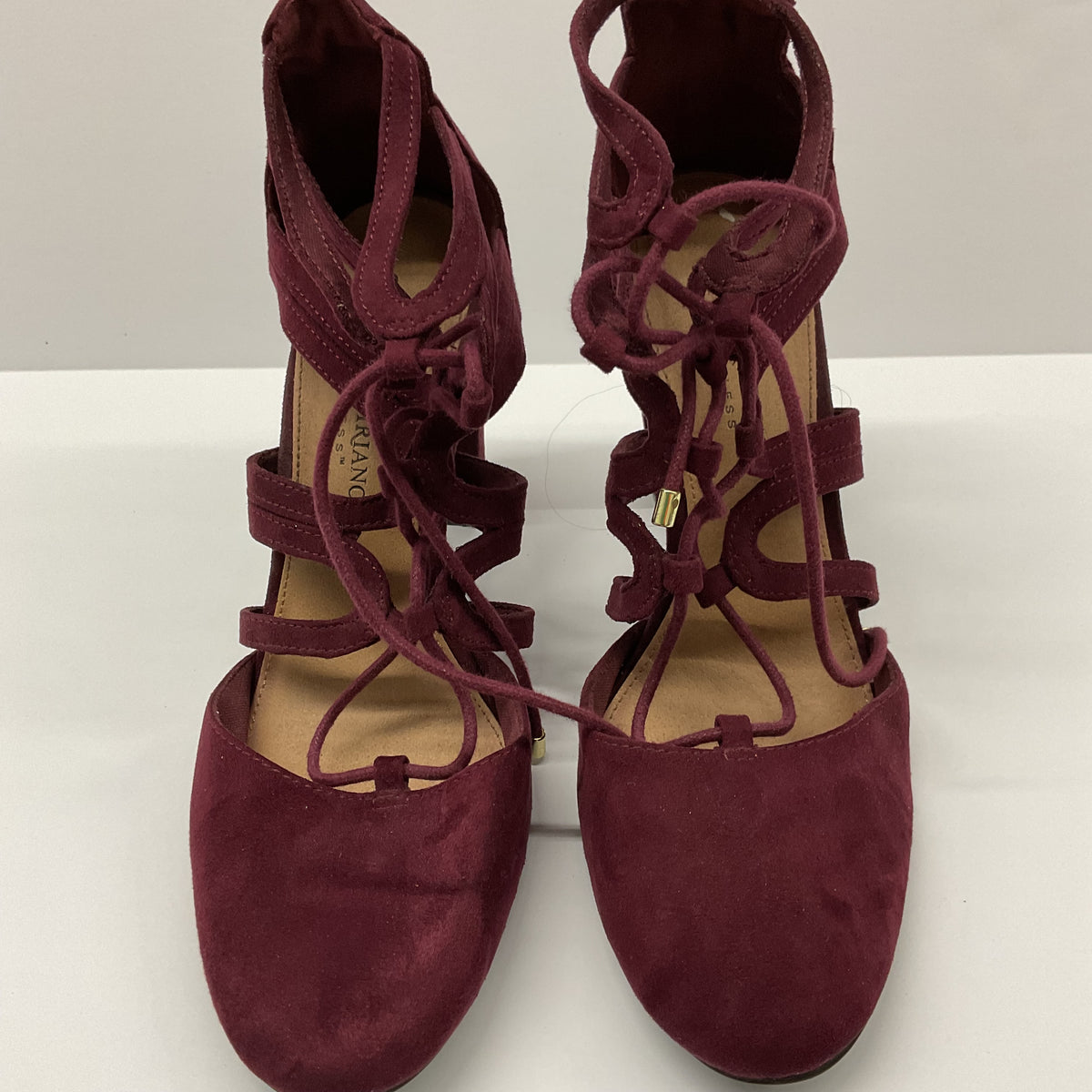 Christian Siriano for Payless Burgundy Lace-Up Block Heels Women's 7.5