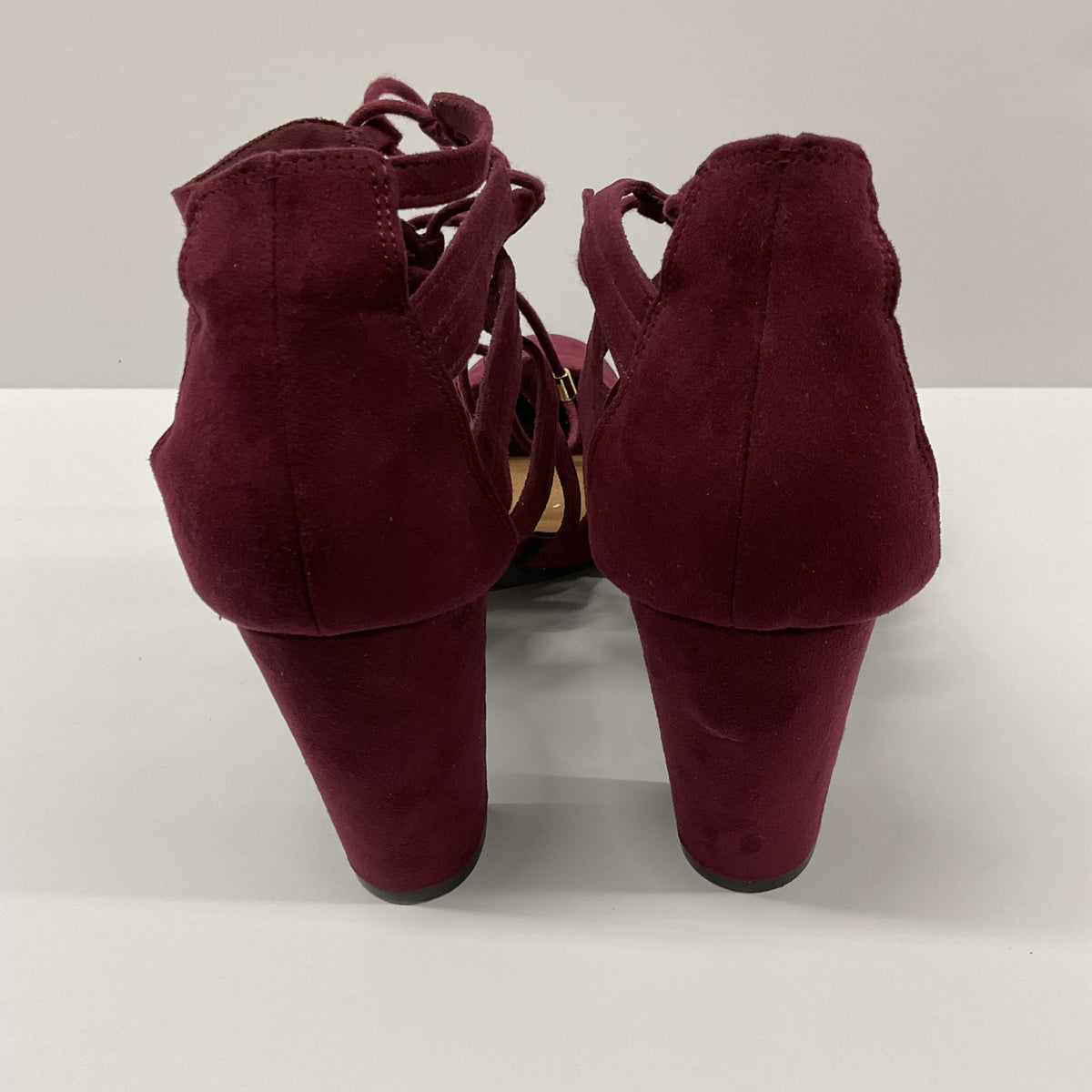 Christian Siriano for Payless Burgundy Lace-Up Block Heels Women's 7.5
