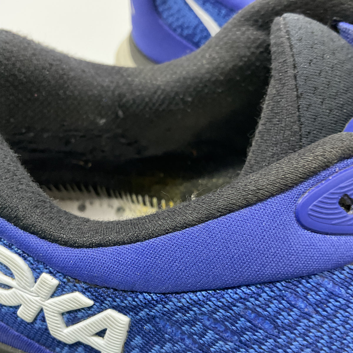 HOKA Blue Running Shoes Lace-Up Sneakers Worn Heel Lining No Insoles