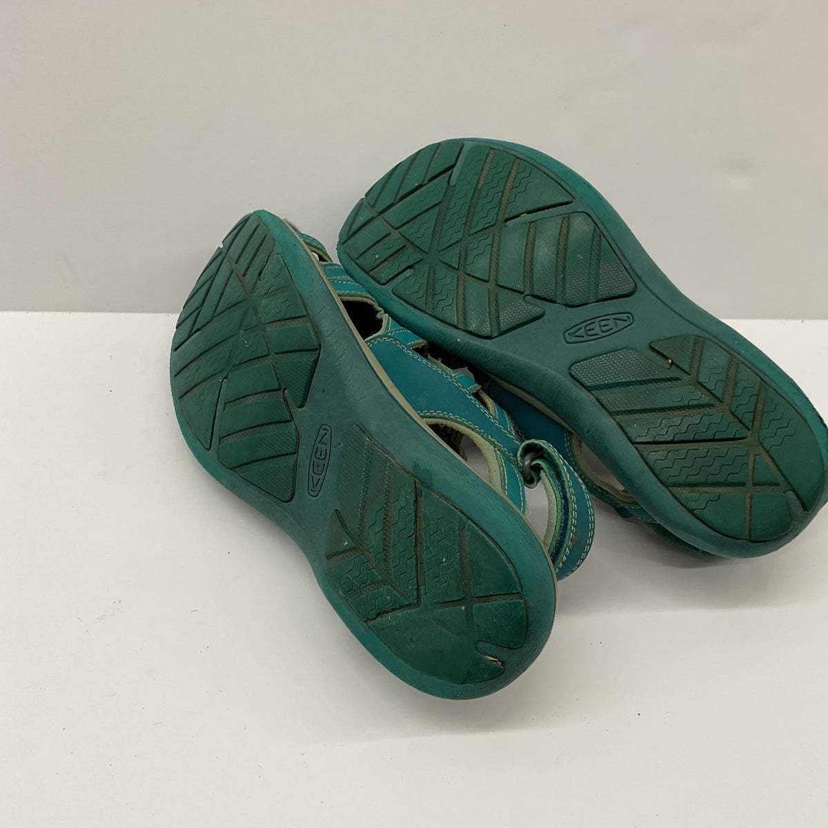 KEEN Teal Sport Sandals US 9 EU 39.5 Closed Toe Bungee Lace Adjustable Strap