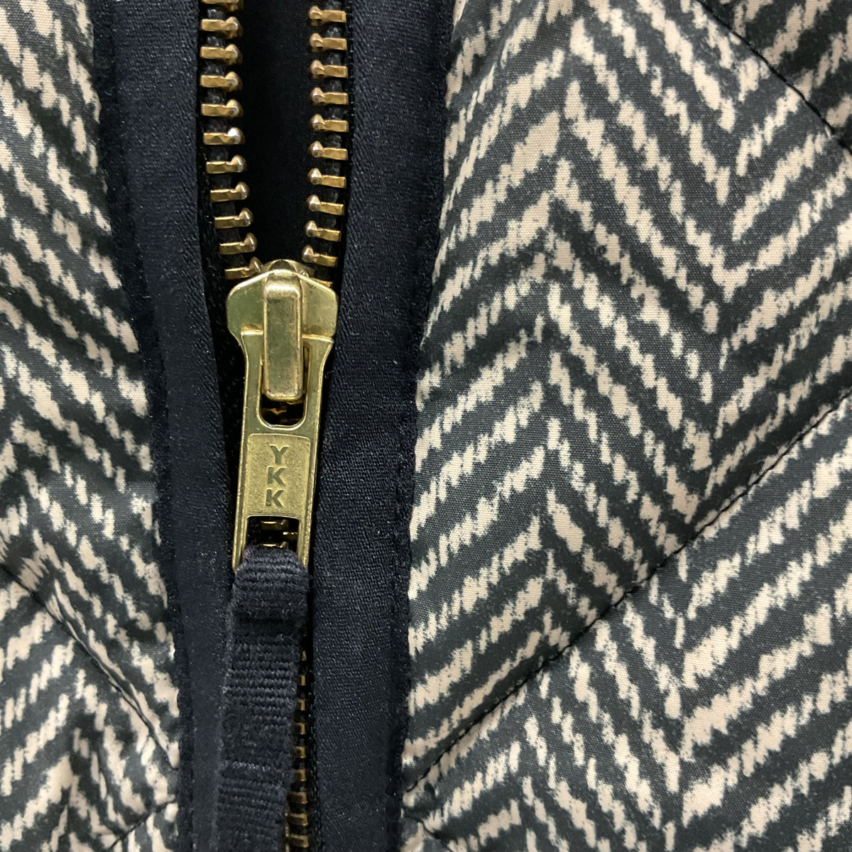 J.Crew Women's XS Herringbone Quilted Zip Front Vest Black Cream