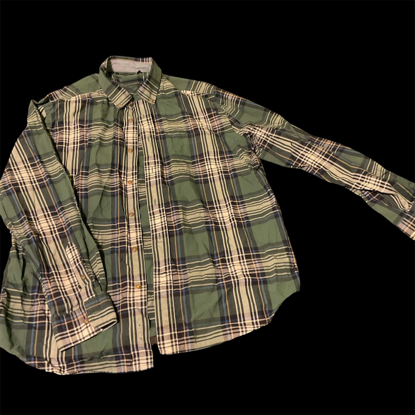Nautica men’s XL plaid shirt with green and beige pattern, missing bottom button, good condition