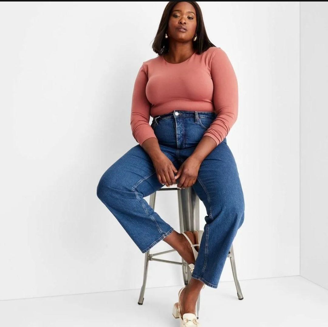 Universal Thread Women’s Highest-Rise Straight Jeans Size 17 Regular – Medium Wash