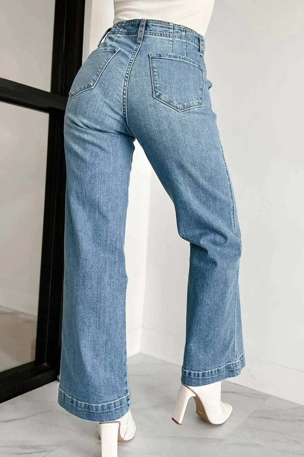 Button Fly High Waist Jeans