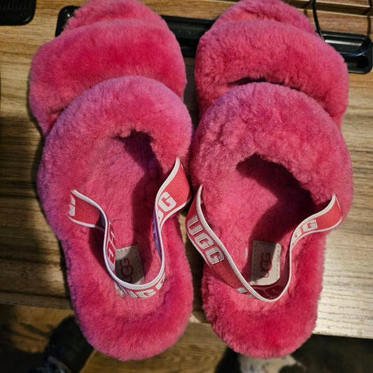 ugg women's fuzzy slippers