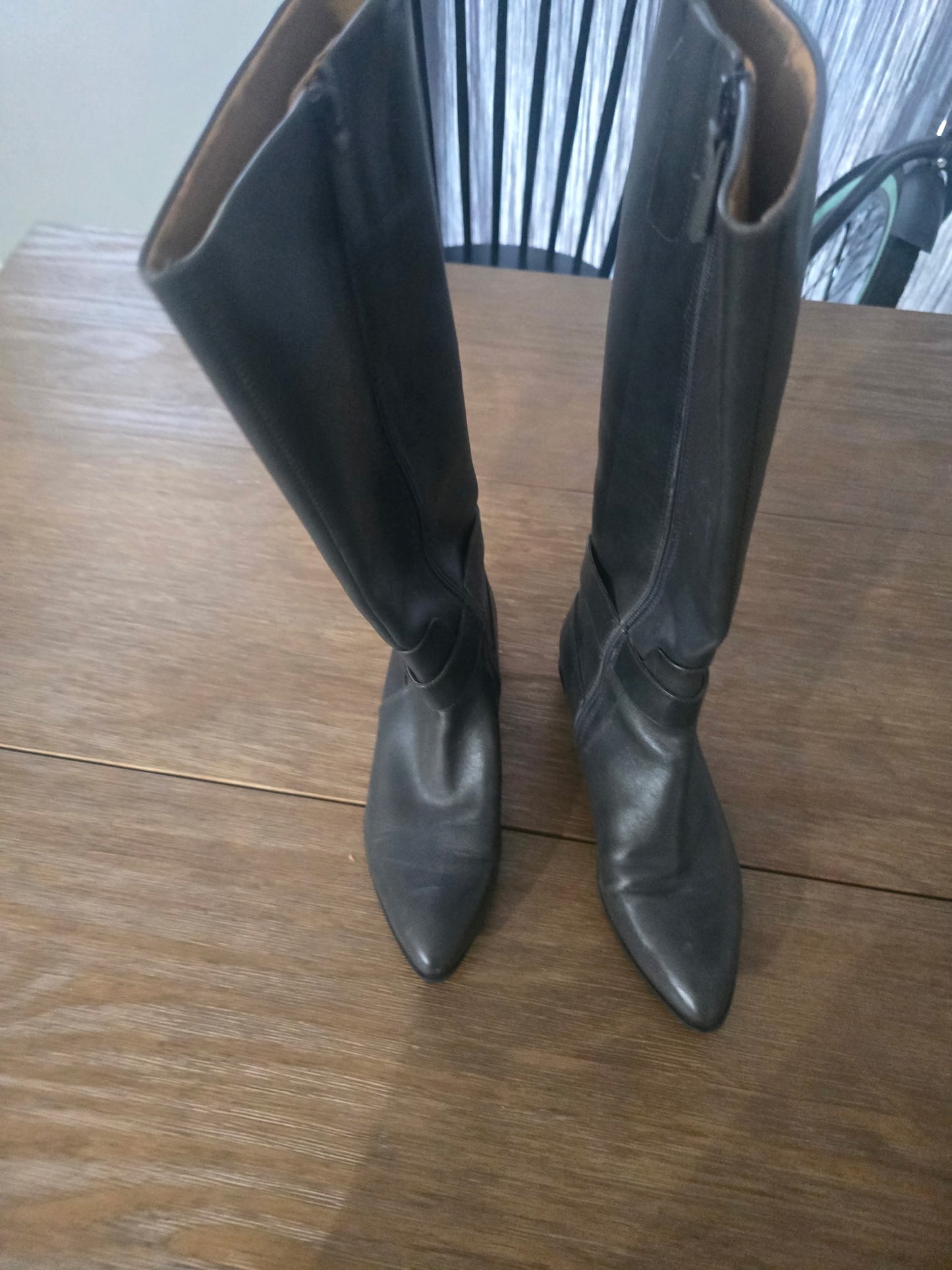 Nine West Women’s Leather Riding Boots Size 7.5M