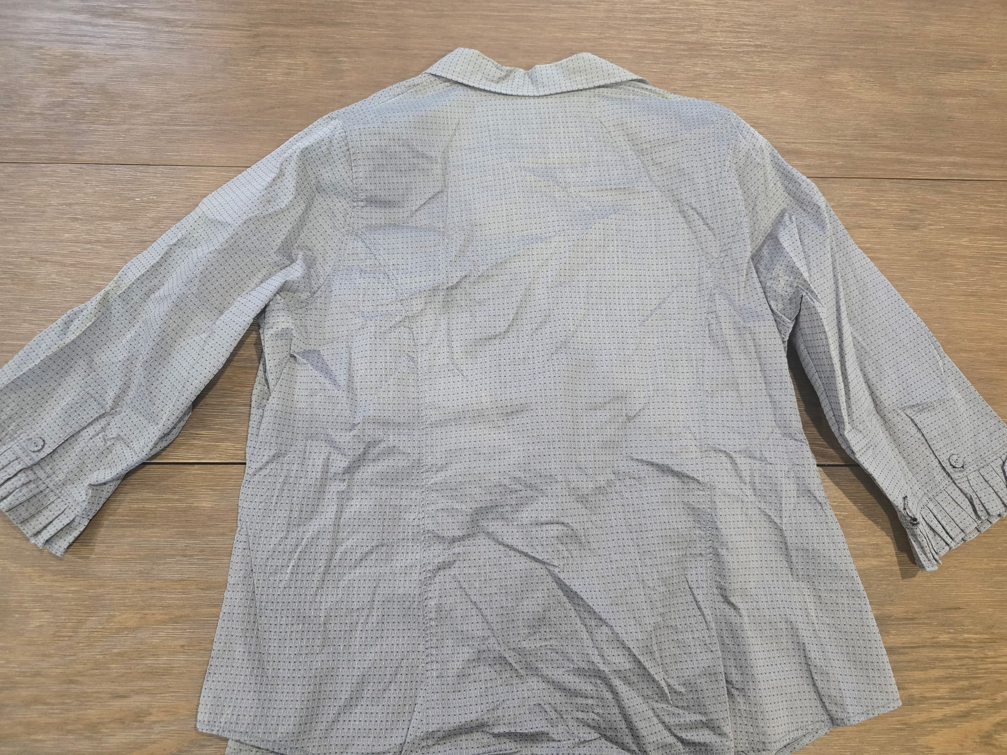 Avenue Women’s Plus Size Button Front Blouse Gray Long Sleeve Size 18/20