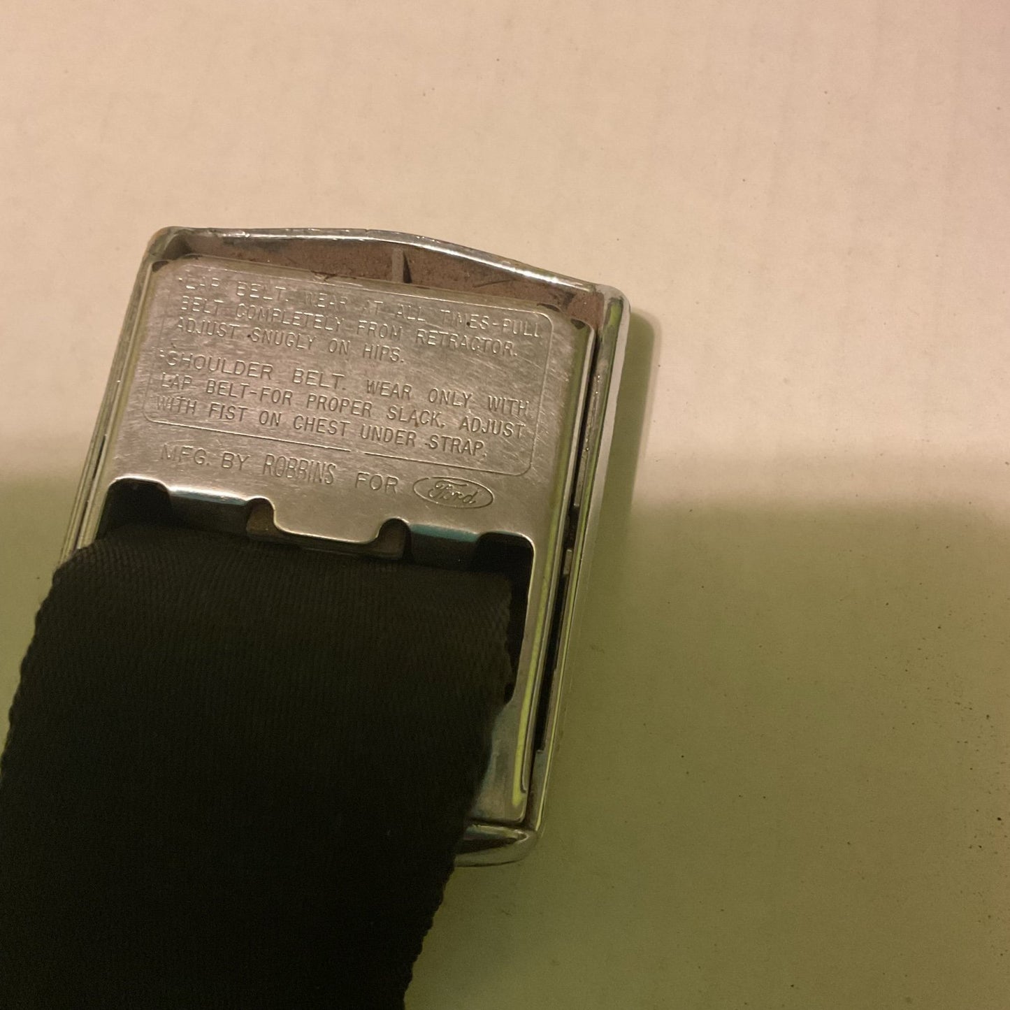 Ford seat belts (2)