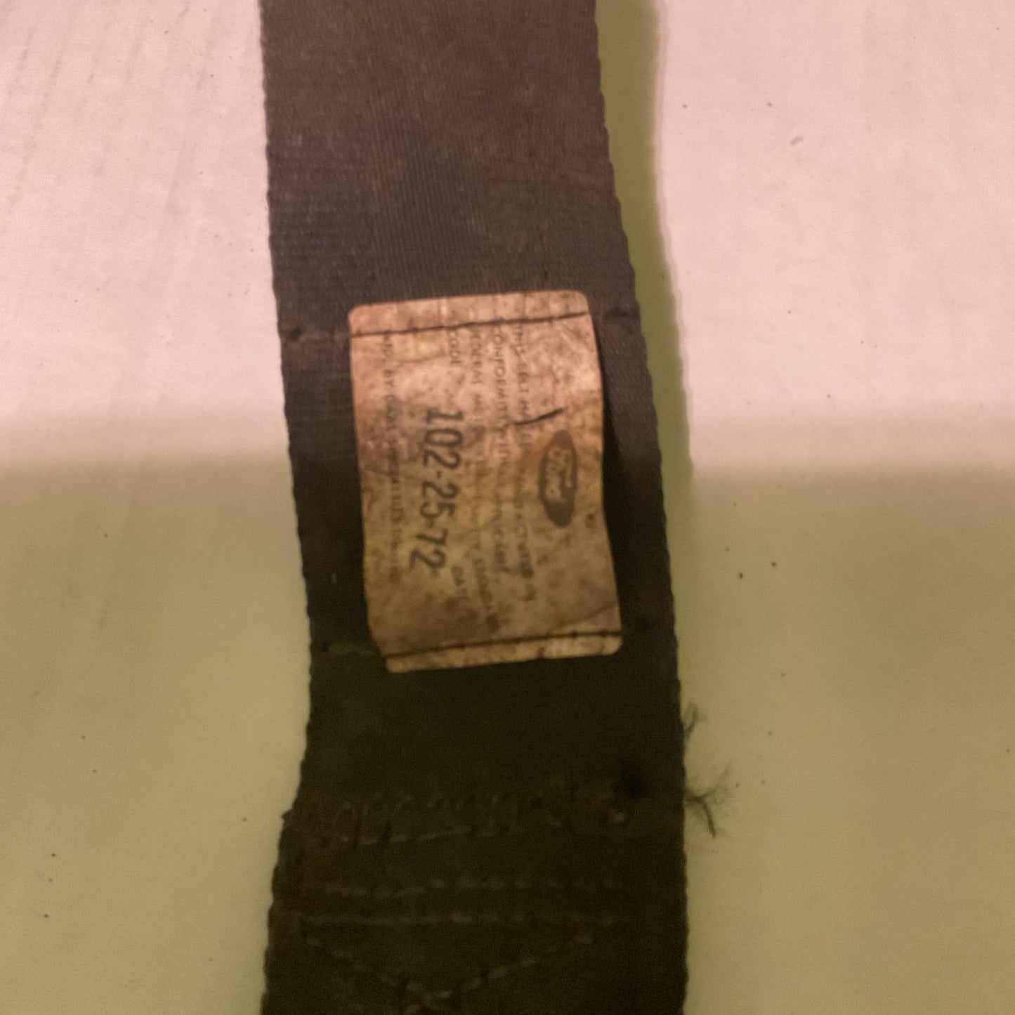 Ford seat belts (2)