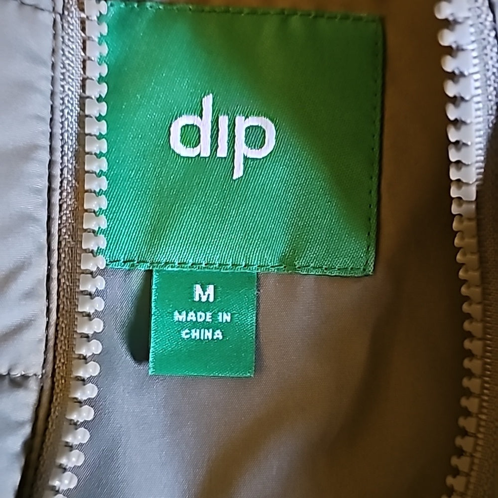 NWT‎ Dip Vest