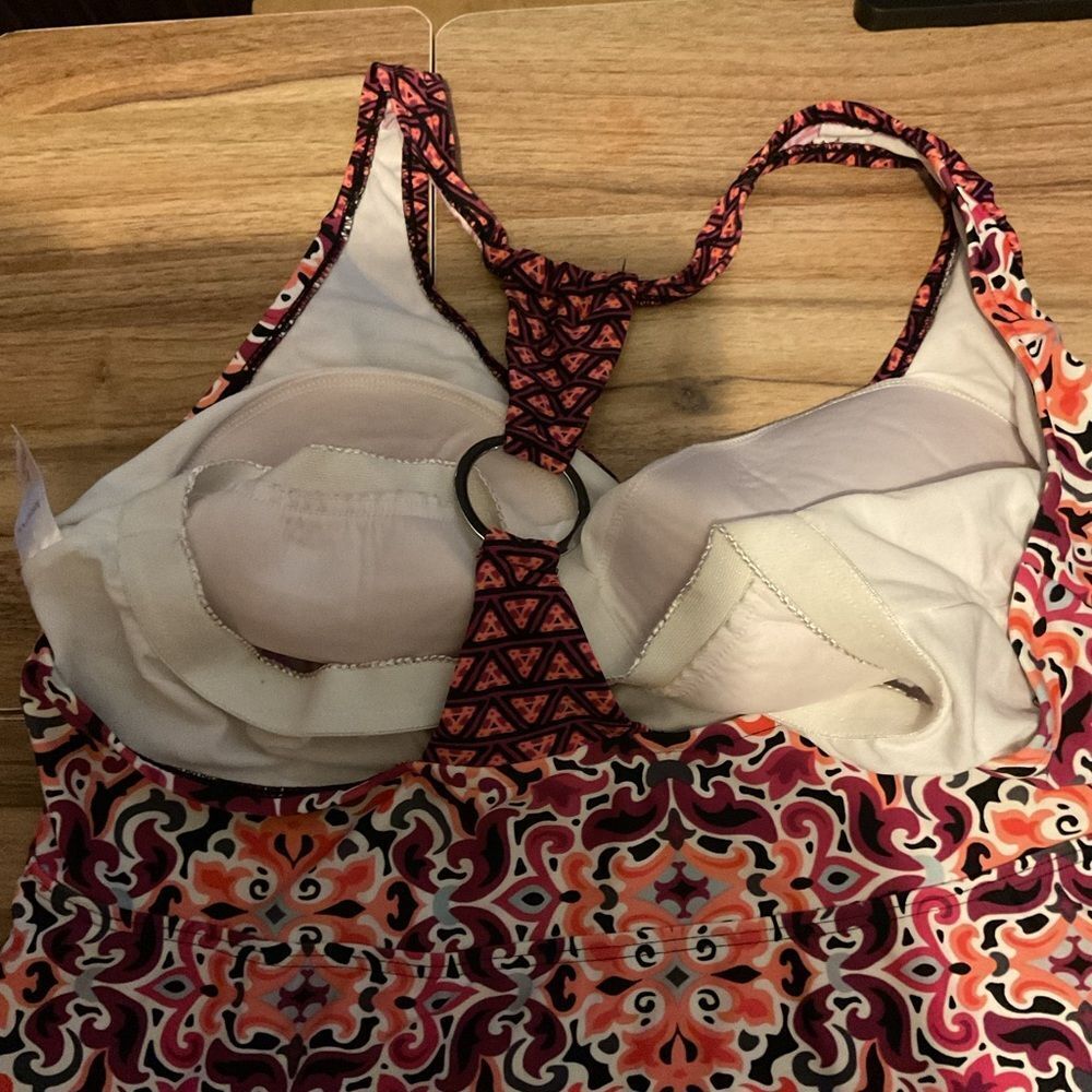 Merona Tankini Swimsuit Top‎ Pink Multicolor